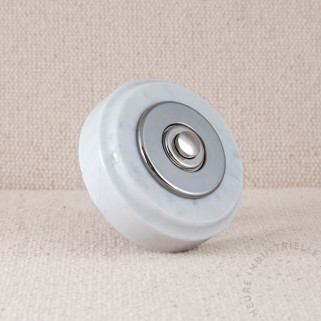 MARBRE BLANC ROND 75X20mm BOUTON ET COLLERETTE LISSE CHROME