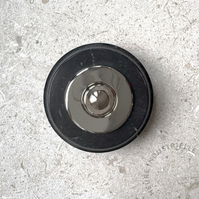 MARBRE NOIR ROND 75X20mm BOUTON ET COLLERETTE LISSE CHROME MARBRE NOIR ROND 75X20mm BOUTON ET COLLERETTE LISSE CHROME