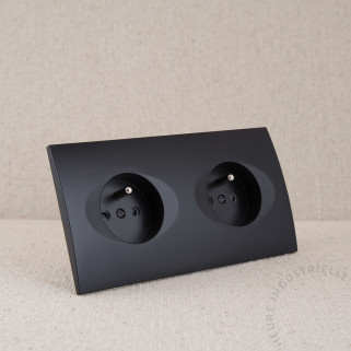 Prise de courant double KARO de MODELEC