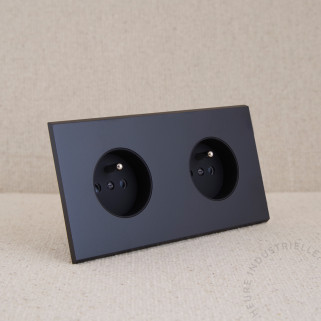 Prise de courant double CONFIDENCE de MODELEC