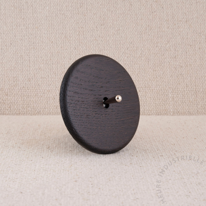 Interrupteur simple Modelec Iris chêne foncé levier acier