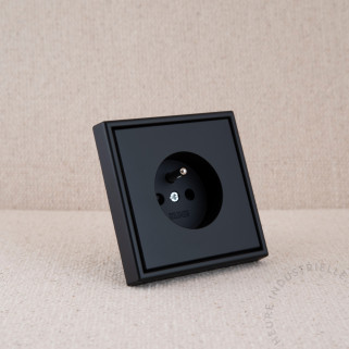 Prise courant 2P+T simple Jung LS 990 noir mat